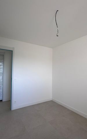 Apartamento à venda com 124m², 3 quartos e 2 vagas Apartamento à venda com 124m², 3 quartos e 2 vagasQuarto 1