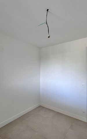 Apartamento à venda com 124m², 3 quartos e 2 vagas Apartamento à venda com 124m², 3 quartos e 2 vagasQuarto 2