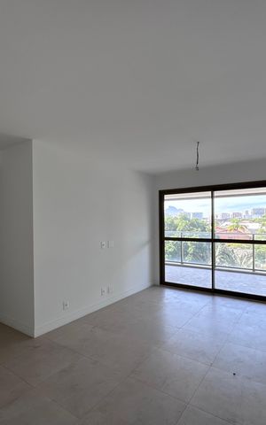 Apartamento à venda com 124m², 3 quartos e 2 vagas Apartamento à venda com 124m², 3 quartos e 2 vagasSala