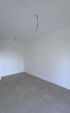 Apartamento à venda com 124m², 3 quartos e 2 vagas Apartamento à venda com 124m², 3 quartos e 2 vagasSuíte