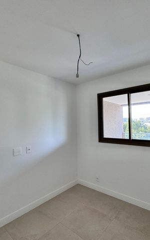 Apartamento à venda com 124m², 3 quartos e 2 vagas Apartamento à venda com 124m², 3 quartos e 2 vagasQuarto 2