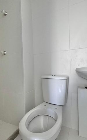 Apartamento à venda com 124m², 3 quartos e 2 vagas Apartamento à venda com 124m², 3 quartos e 2 vagasBanheiro de Serviço