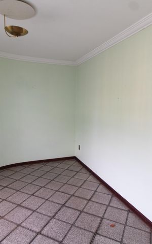 Casa à venda com 390m², 4 quartos e sem vaga Casa à venda com 390m², 4 quartos e sem vagaSala de TV