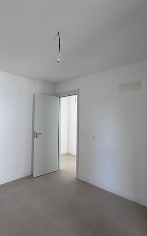 Apartamento à venda com 121m², 3 quartos e 2 vagas Apartamento à venda com 121m², 3 quartos e 2 vagasQuarto 1