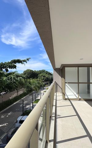 Apartamento à venda com 121m², 3 quartos e 2 vagas Apartamento à venda com 121m², 3 quartos e 2 vagasVaranda