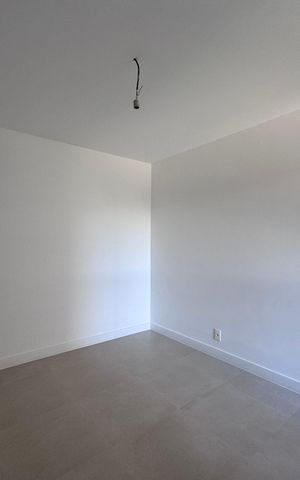 Apartamento à venda com 121m², 3 quartos e 2 vagas Apartamento à venda com 121m², 3 quartos e 2 vagasQuarto 2