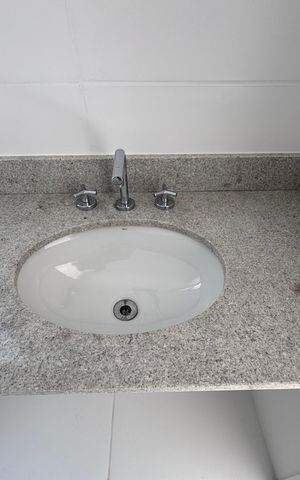 Apartamento à venda com 121m², 3 quartos e 2 vagas Apartamento à venda com 121m², 3 quartos e 2 vagasSuíte - Banheiro
