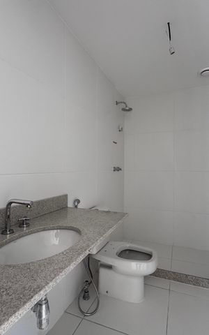 Apartamento à venda com 121m², 3 quartos e 2 vagas Apartamento à venda com 121m², 3 quartos e 2 vagasBanheiro Social