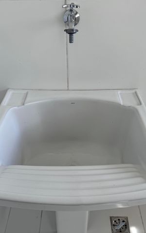 Apartamento à venda com 121m², 3 quartos e 2 vagas Apartamento à venda com 121m², 3 quartos e 2 vagasCozinha e Área de Serviço
