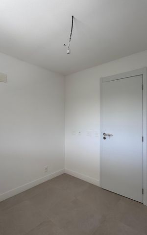 Apartamento à venda com 121m², 3 quartos e 2 vagas Apartamento à venda com 121m², 3 quartos e 2 vagasQuarto 1