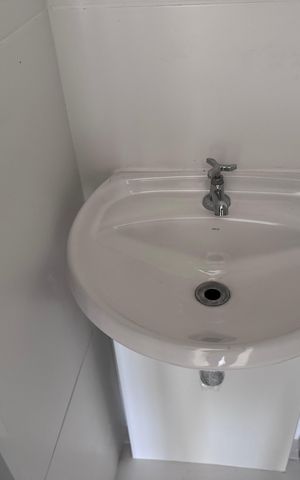 Apartamento à venda com 121m², 3 quartos e 2 vagas Apartamento à venda com 121m², 3 quartos e 2 vagasBanheiro de Serviço