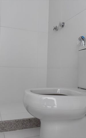 Apartamento à venda com 121m², 3 quartos e 2 vagas Apartamento à venda com 121m², 3 quartos e 2 vagasBanheiro Social