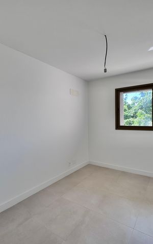 Apartamento à venda com 124m², 3 quartos e 2 vagas Apartamento à venda com 124m², 3 quartos e 2 vagasQuarto 1