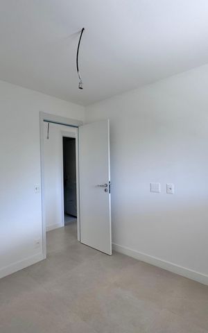 Apartamento à venda com 124m², 3 quartos e 2 vagas Apartamento à venda com 124m², 3 quartos e 2 vagasQuarto 2
