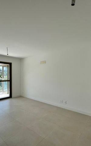 Apartamento à venda com 124m², 3 quartos e 2 vagas Apartamento à venda com 124m², 3 quartos e 2 vagasSala