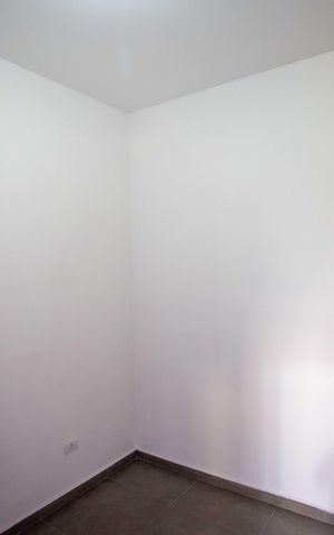Casa à venda com 130m², 2 quartos e 2 vagasSuíte 2