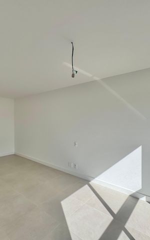 Apartamento à venda com 187m², 4 quartos e 3 vagas Apartamento à venda com 187m², 4 quartos e 3 vagasSuíte 2