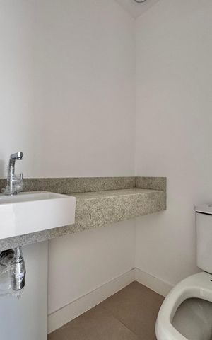 Apartamento à venda com 187m², 4 quartos e 3 vagas Apartamento à venda com 187m², 4 quartos e 3 vagasLavabo