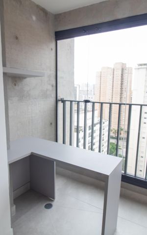 Apartamento à venda com 71m², 2 quartos e 1 vaga Apartamento à venda com 71m², 2 quartos e 1 vagaVaranda
