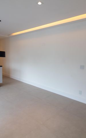 Apartamento à venda com 71m², 2 quartos e 1 vaga Apartamento à venda com 71m², 2 quartos e 1 vagaSala
