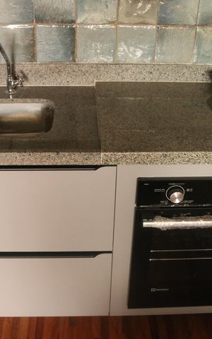 Apartamento à venda com 33m², 1 quarto e sem vagaSala e Cozinha Integrada