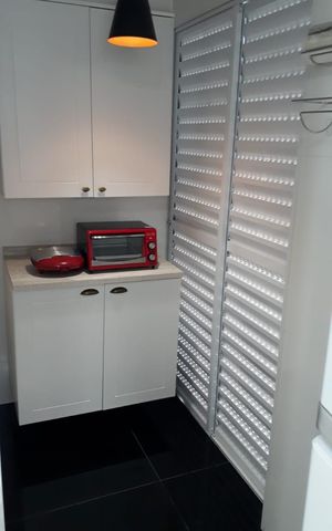 Casa à venda com 197m², 3 quartos e 7 vagas