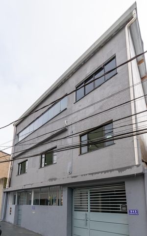 Casa para alugar com 90m², 3 quartos e sem vaga Casa para alugar com 90m², 3 quartos e sem vagaFachada