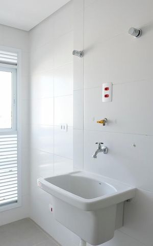 Apartamento à venda com 68m², 2 quartos e 2 vagasÁrea de serviço