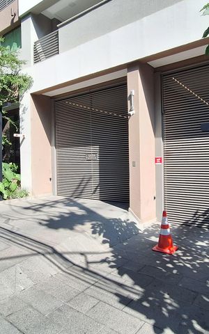Apartamento à venda com 70m², 2 quartos e 1 vaga Apartamento à venda com 70m², 2 quartos e 1 vagaFachada