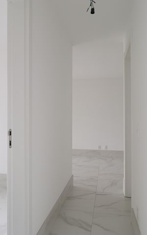 Apartamento à venda com 70m², 2 quartos e 1 vagaCorredor