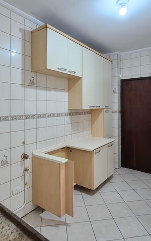 Apartamento à venda com 72m², 2 quartos e 1 vagaCozinha 