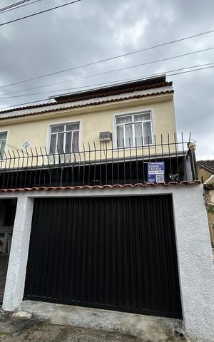 Casa para alugar com 100m², 3 quartos e 1 vagaFachada e plaquinha