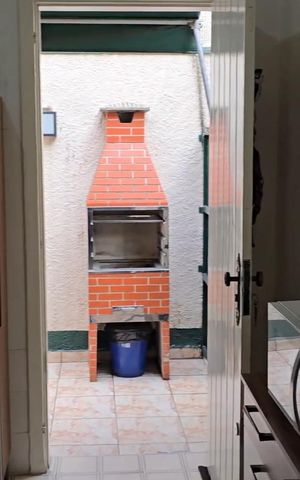 Casa à venda com 278m², 7 quartos e 5 vagasCozinha Casa 1