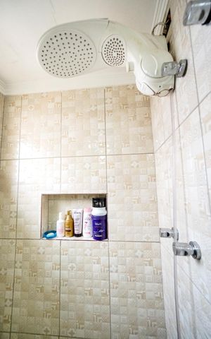 Apartamento para alugar com 250m², 3 quartos e 3 vagas Apartamento para alugar com 250m², 3 quartos e 3 vagasBanheiro da suíte