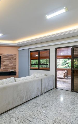 Casa para alugar com 298m², 4 quartos e 3 vagas Casa para alugar com 298m², 4 quartos e 3 vagasSala de Estar