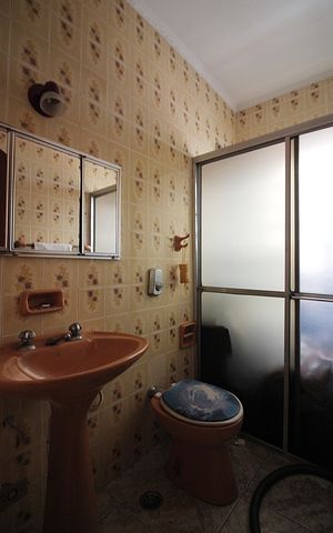 Casa à venda com 220m², 4 quartos e 2 vagasBanheiro Social