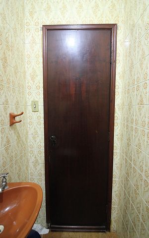 Casa à venda com 220m², 4 quartos e 2 vagasBanheiro de Serviço