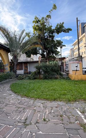 Casa à venda com 472m², 6 quartos e 15 vagas Casa à venda com 472m², 6 quartos e 15 vagasÁrea comum