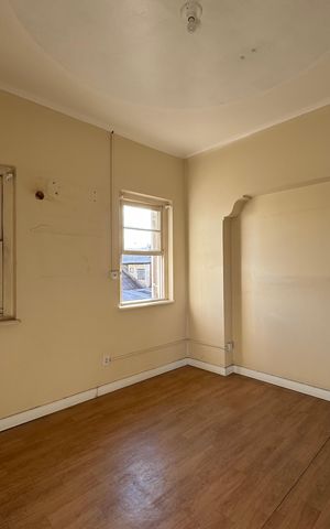 Casa à venda com 472m², 6 quartos e 15 vagas Casa à venda com 472m², 6 quartos e 15 vagasQuarto 2