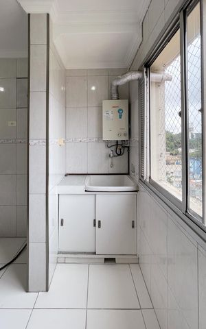 Apartamento à venda com 62m², 2 quartos e 1 vaga Apartamento à venda com 62m², 2 quartos e 1 vagaÁrea de Serviço