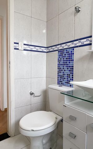 Apartamento à venda com 62m², 2 quartos e 1 vaga Apartamento à venda com 62m², 2 quartos e 1 vagaBanheiro Social