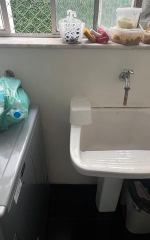Apartamento à venda com 99m², 2 quartos e 1 vagaÁrea de Serviço