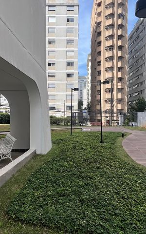 Apartamento à venda com 99m², 2 quartos e 1 vagaÁrea comum
