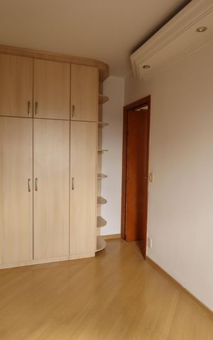 Apartamento à venda com 60m², 2 quartos e 1 vagaQuarto 2