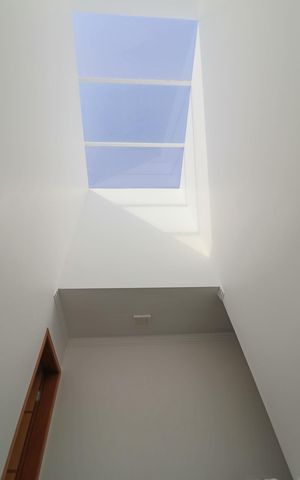 Casa à venda com 130m², 3 quartos e 4 vagasEntrada de Luz da Escada