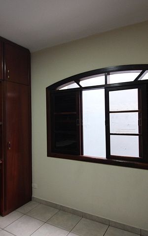Casa à venda com 372m², 4 quartos e 1 vagaQuarto 2