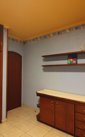 Casa à venda com 372m², 4 quartos e 1 vagaQuarto 4