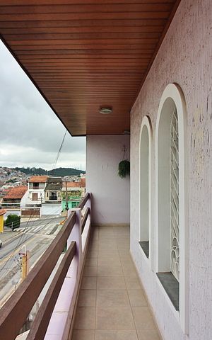 Casa à venda com 372m², 4 quartos e 1 vagaQuarto 1 - Suíte Sacada