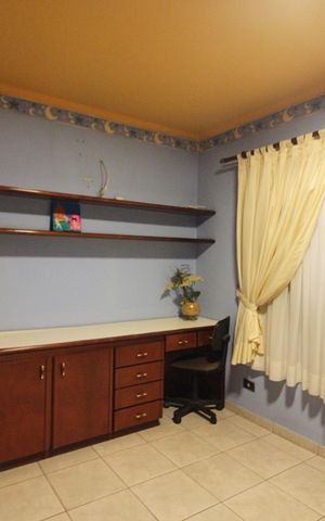 Casa à venda com 372m², 4 quartos e 1 vagaQuarto 4