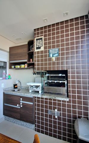 Apartamento à venda com 77m², 2 quartos e 2 vagasSacada